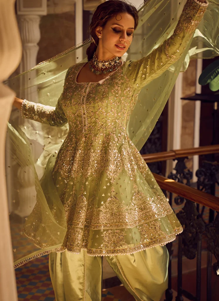 Punjabi Suit Color